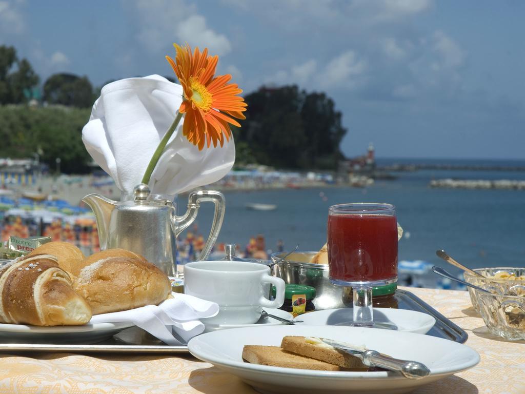 Hotel Rivamare Ischia Exteriér fotografie